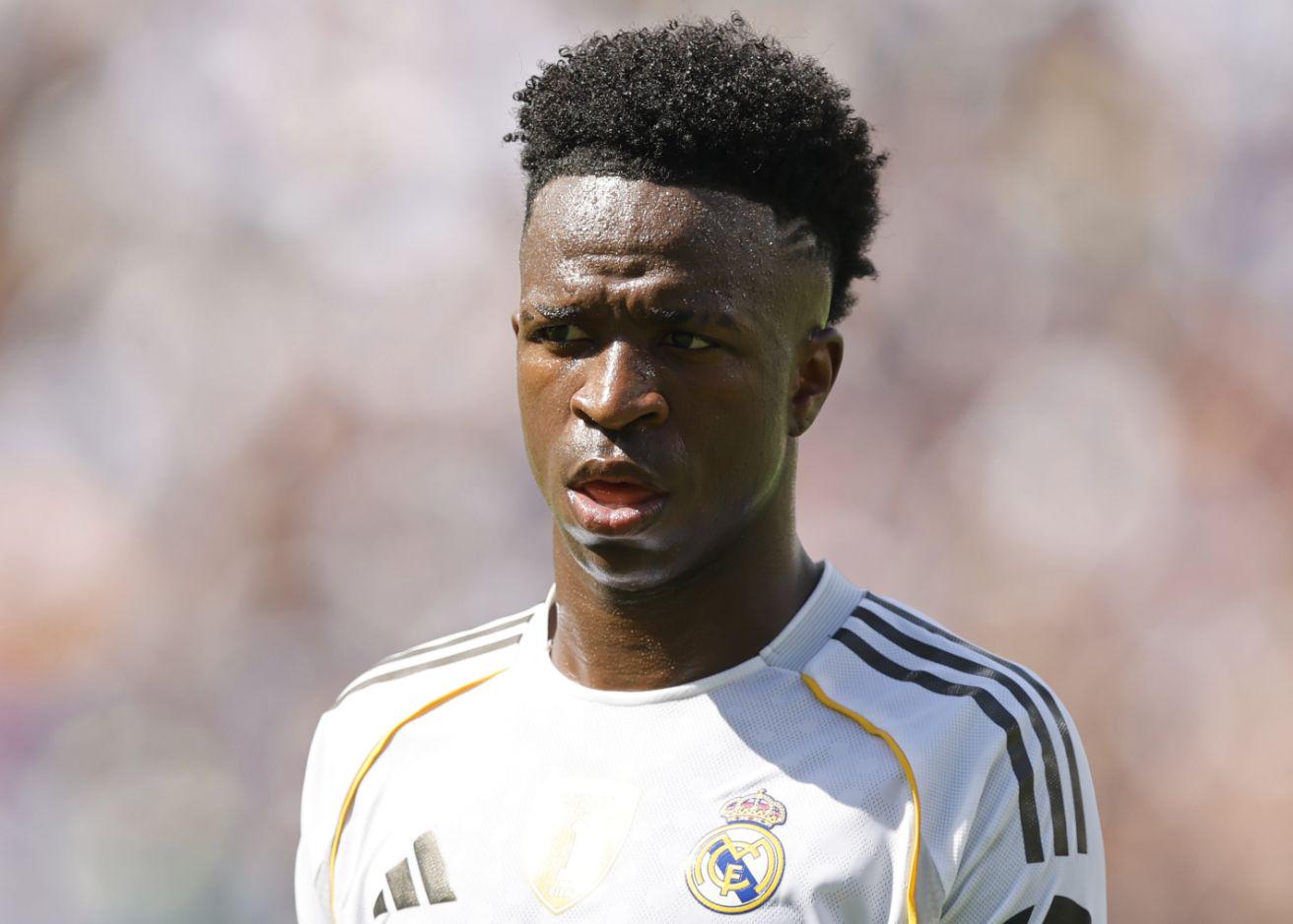 双方的续约, ue, 皇马的最终